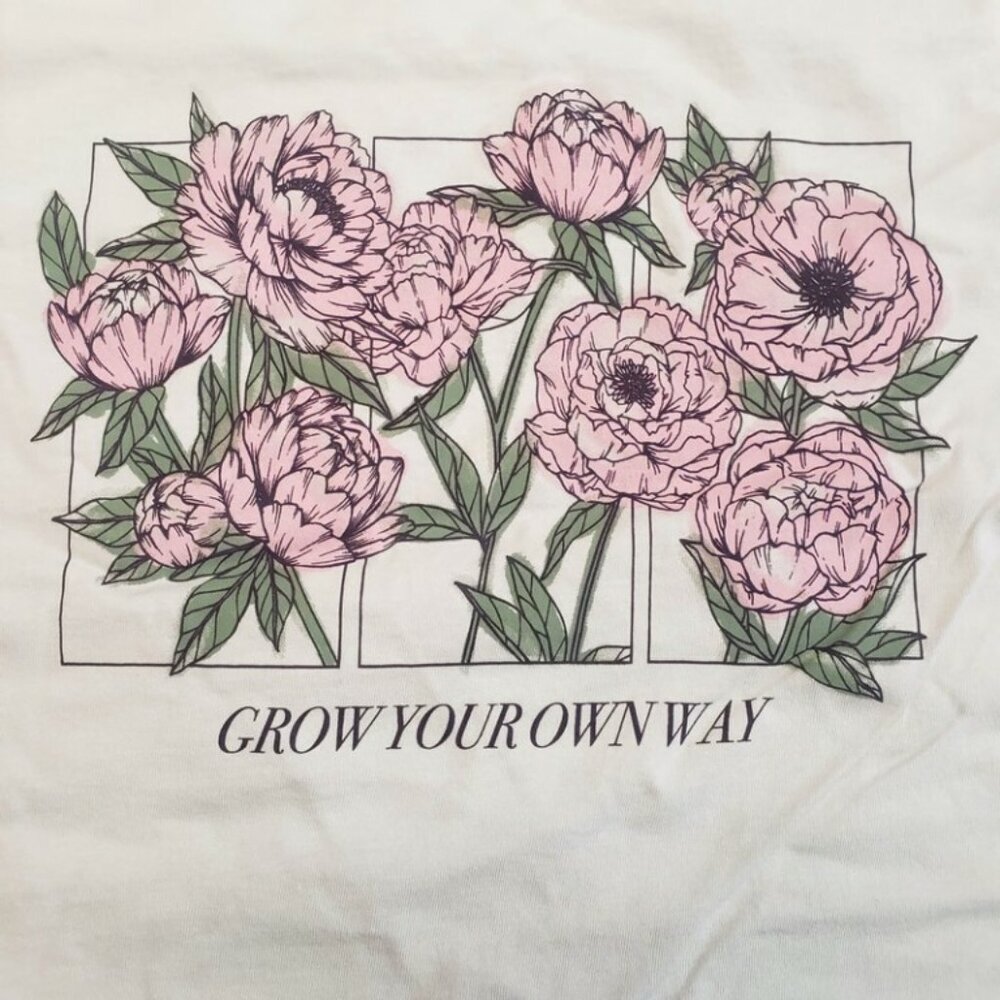 Fifth Sun Tank Top Shirt Size Large Grow Your Own Way Gray Pink Floral Cotton - Picture 3 of 4